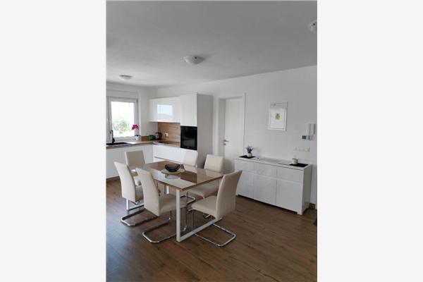 Lägenhet A1, för 4 personer