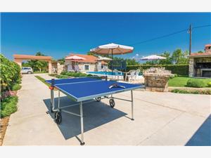 Smještaj s bazenom Rivijera Zadar,RezervirajBonacaOd 171 €