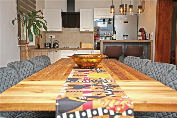 Kuća K1, za 10 osoba/e