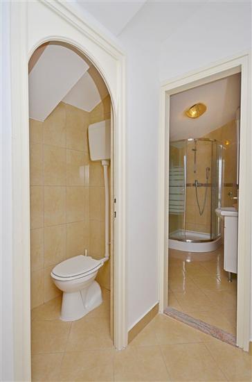 Apartment A1, for 5 persons