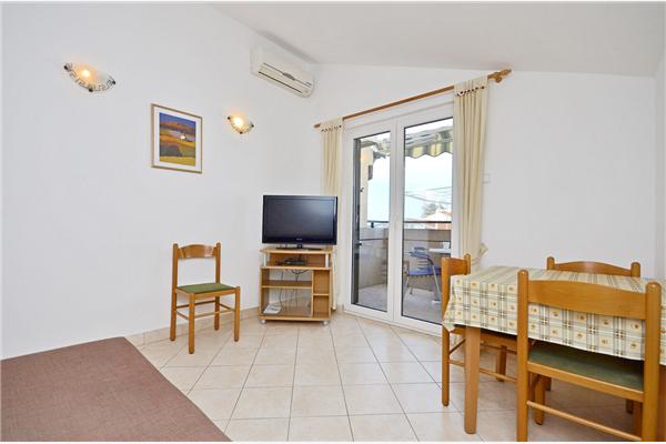 Apartment A2, for 4 persons