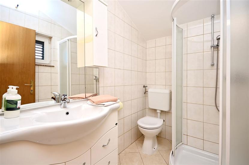 Apartment A2, for 4 persons