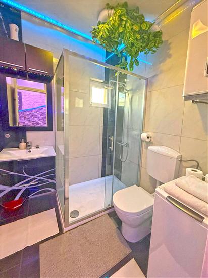 Apartman A2, na 5 osebe