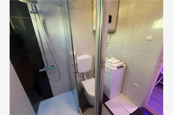 Apartman A2, na 5 osebe