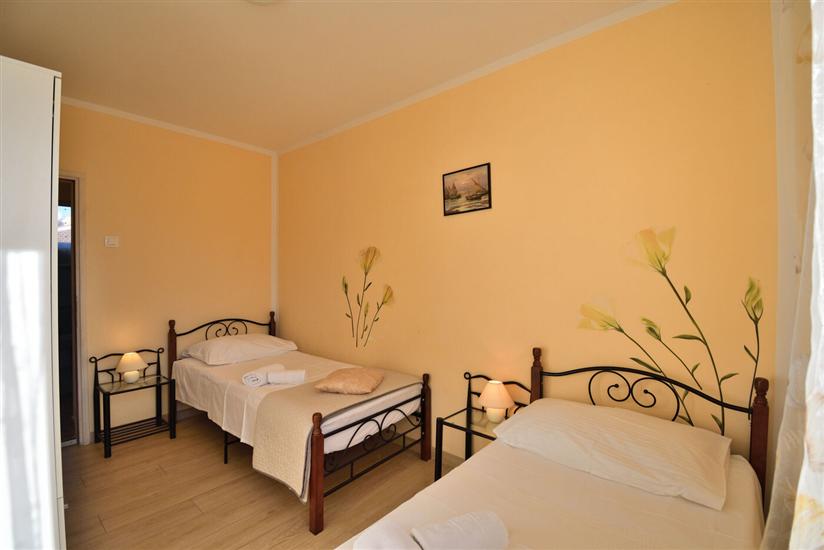 Apartment A1, for 4 persons