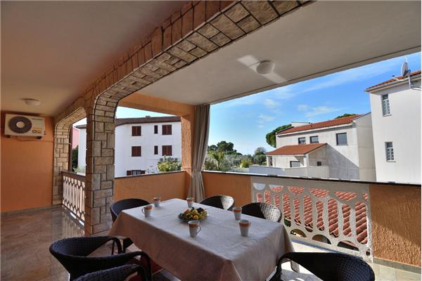 Appartement A4, pour 6 personnes