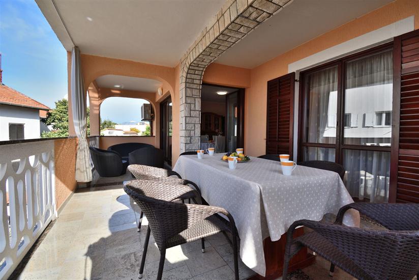 Appartement A4, pour 6 personnes