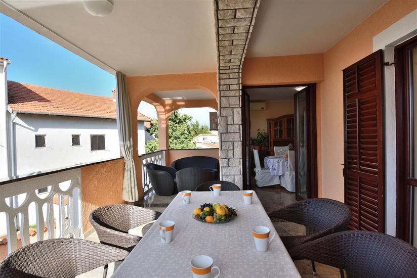 Appartement A4, pour 6 personnes