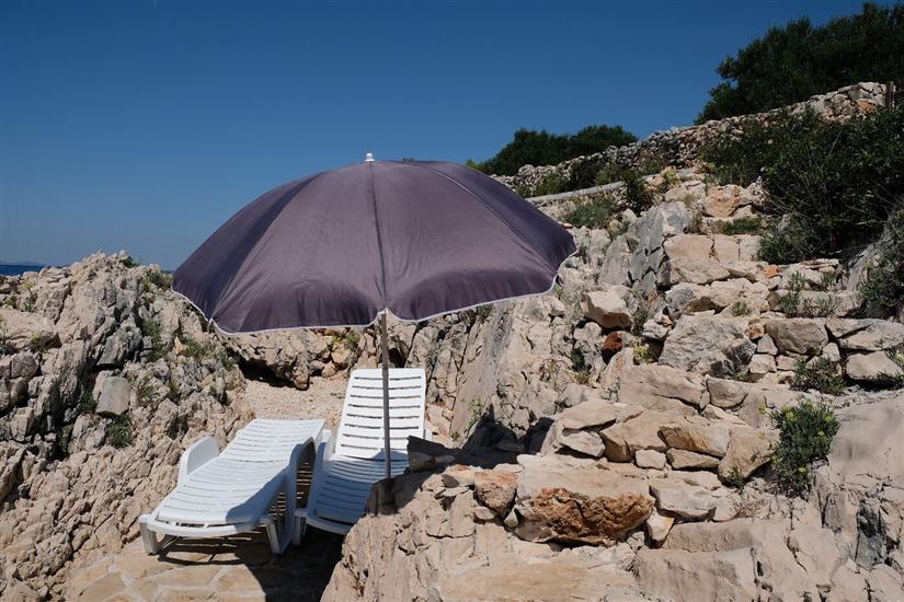 Hiša Robinson house