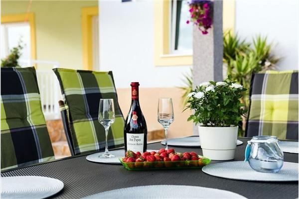 Apartman A1, na 8 osebe