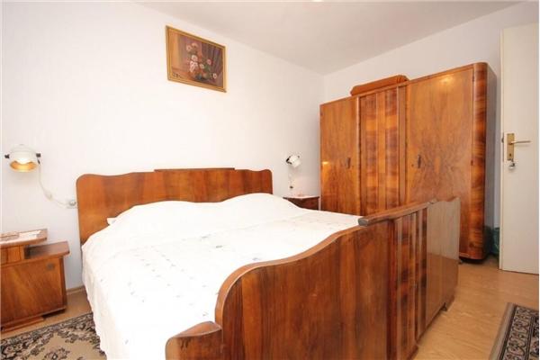 Apartment A1, for 6 persons