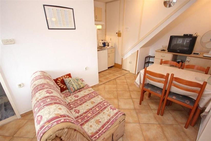 Apartment A2, for 4 persons