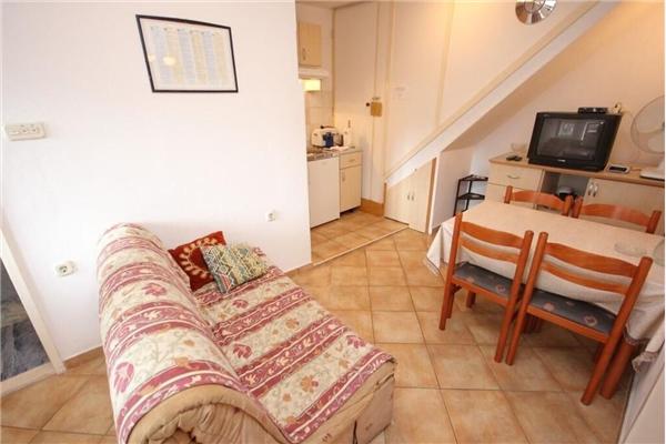 Apartment A2, for 4 persons