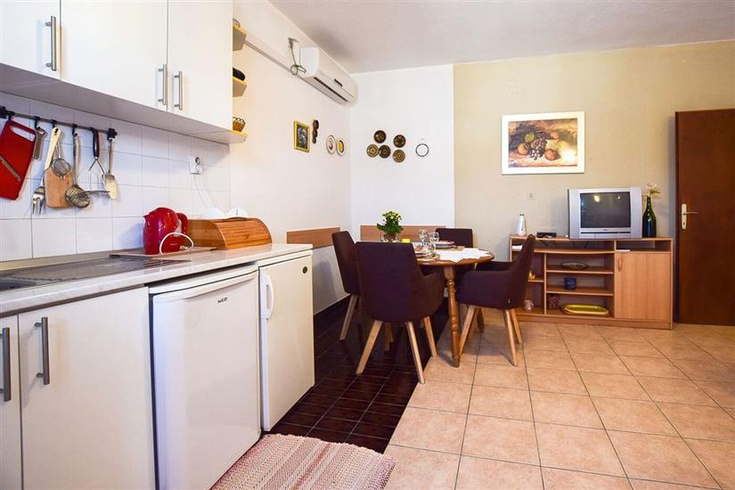 Apartman A1, za 4 osoba/e