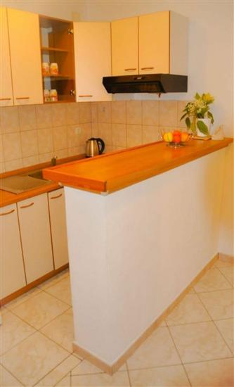 Apartment A1, for 5 persons