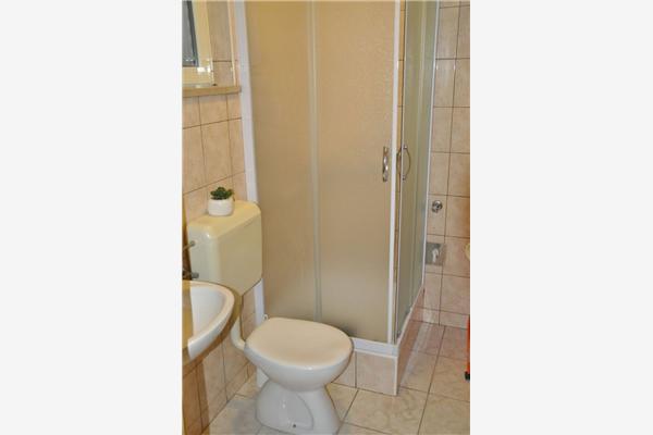 Apartment A2, for 5 persons