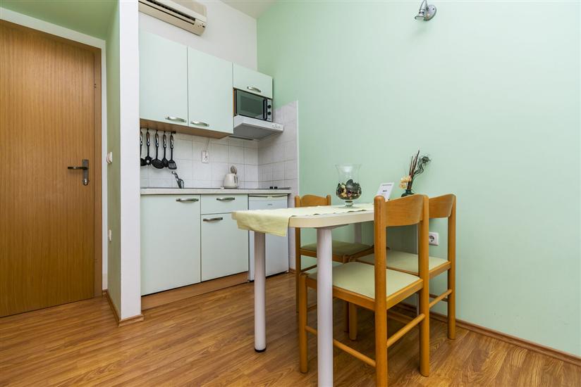 Apartman A2, za 3 osoba/e