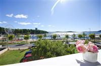 Room S1, for 2 persons