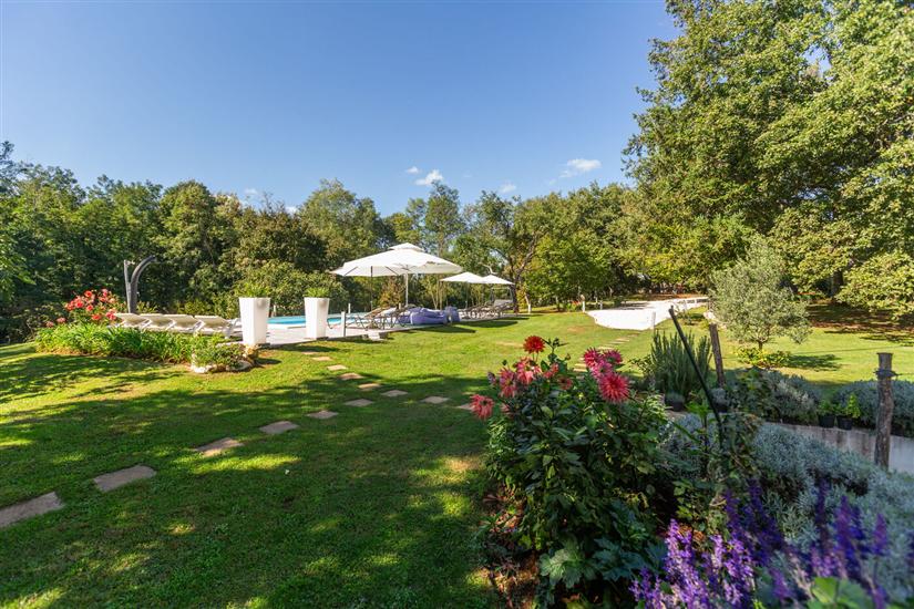 Apartments Cetri Hrasta