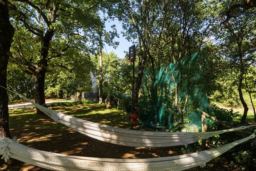 Apartmaji Cetri Hrasta