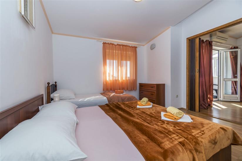 Apartman A4, za 4 osoba/e