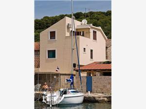 Apartmaj Mirni Prvic Luka - otok Prvic, Kvadratura 46,00 m2, Oddaljenost od morja 5 m, Oddaljenost od centra 250 m