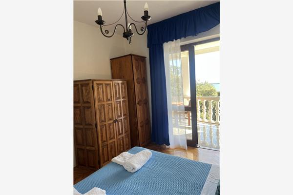 Apartment A4, for 4 persons