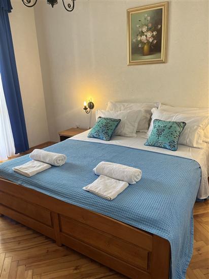 Apartment A4, for 4 persons