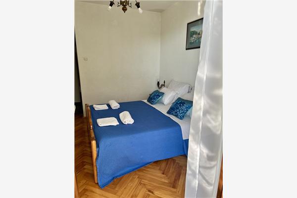 Apartment A4, for 4 persons
