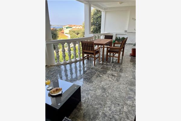 Apartment A4, for 4 persons