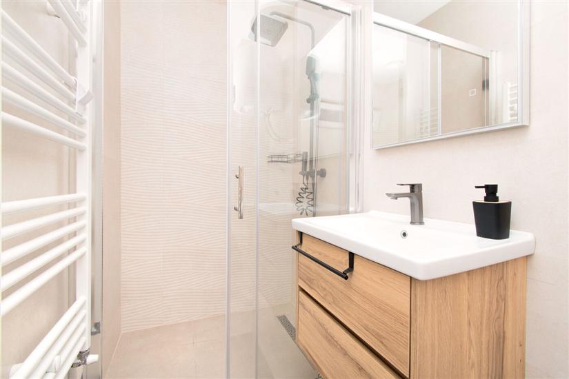 Apartman A1, na 6 osebe