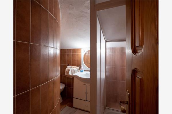 Apartment A6, for 5 persons