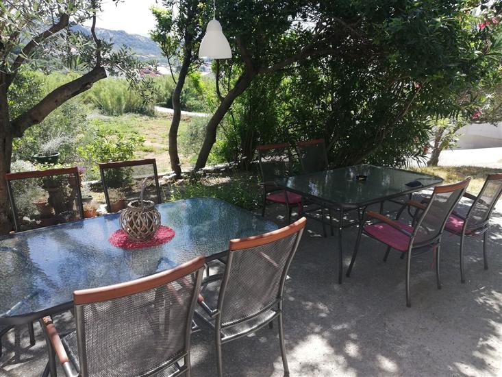 Apartmanok és Szobák Mery