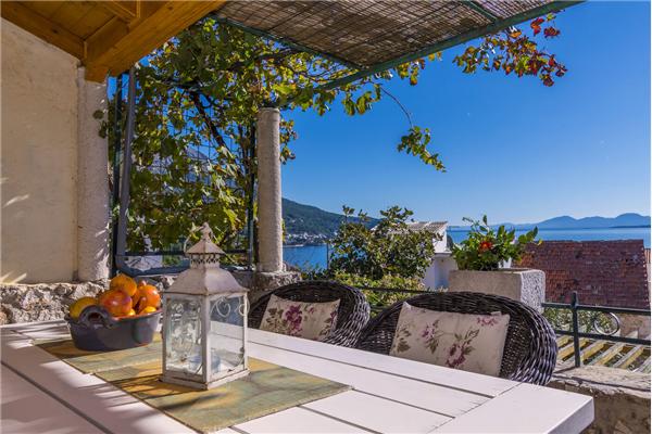 Hiša K1, na 5 osebe