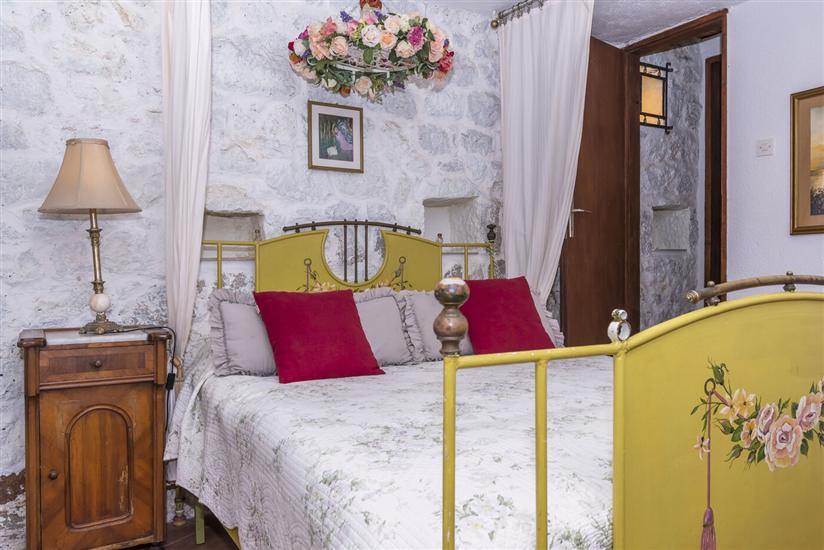 Hiša K1, na 5 osebe