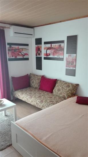 Apartment A2, for 5 persons