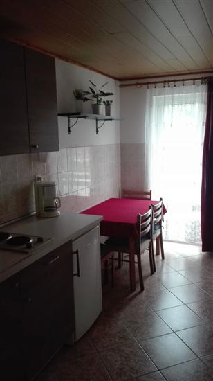 Apartment A2, for 5 persons