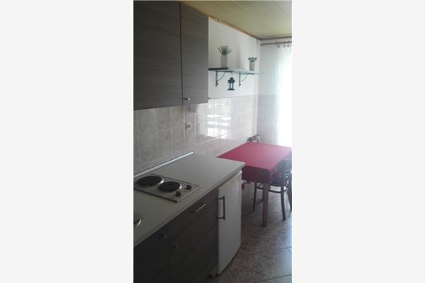 Apartment A2, for 5 persons