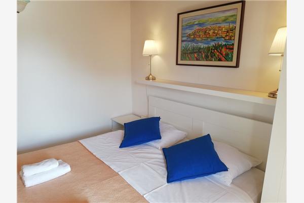 Apartment A2, for 5 persons