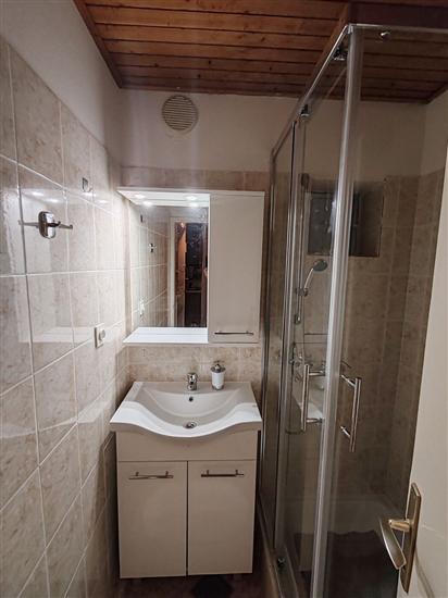 Apartment A2, for 5 persons