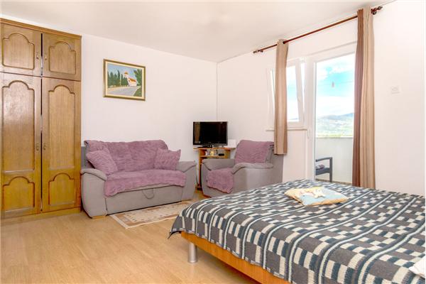 Apartment A2, for 4 persons