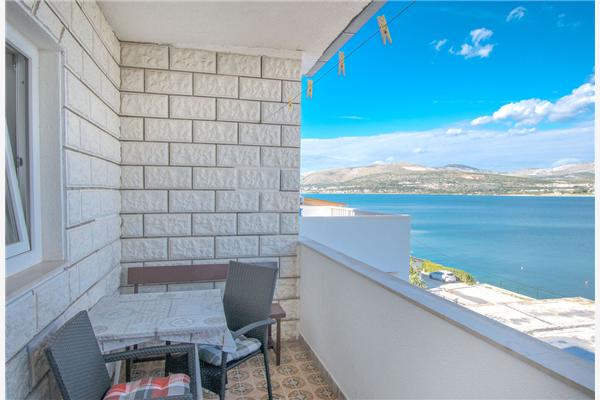 Apartment A2, for 4 persons