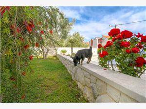 Appartement Camino Kastel Gomilica, Superficie 120,00 m2, Distance (vol d'oiseau) jusqu'au centre ville 300 m