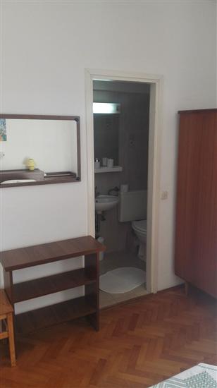 Room S1, for 2 persons