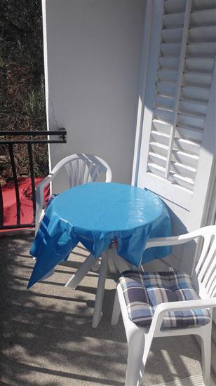 Room S1, for 2 persons