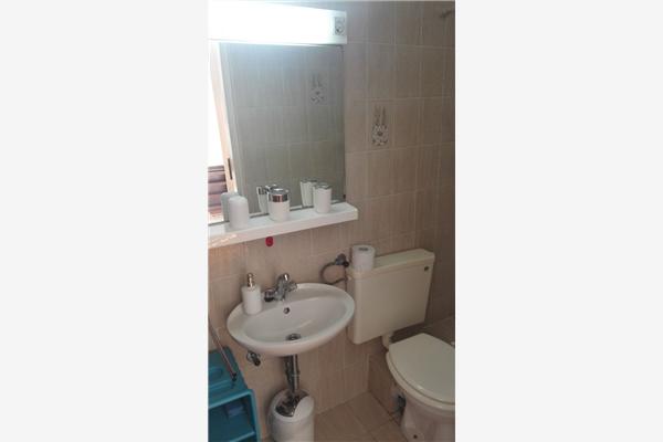 Room S1, for 2 persons