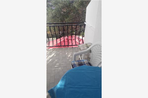 Room S2, for 2 persons