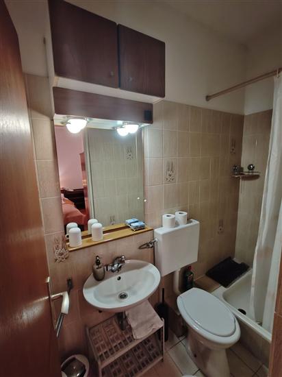 Room S2, for 2 persons