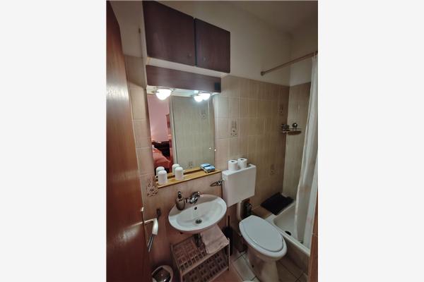 Room S2, for 2 persons