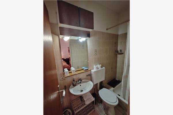 Room S2, for 2 persons